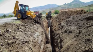 Elazığ Baltaşı Kanalizasyon İnşaatı Projesi kapsamında kazı ve atıksu altyapı çalışmaları
